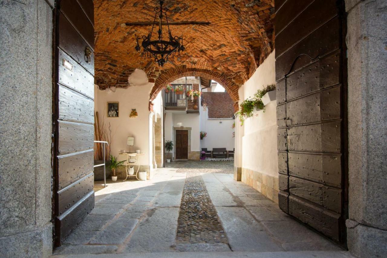 Loft & Espace Maison 1706 Lago Orta Borgomanero Zewnętrze zdjęcie
