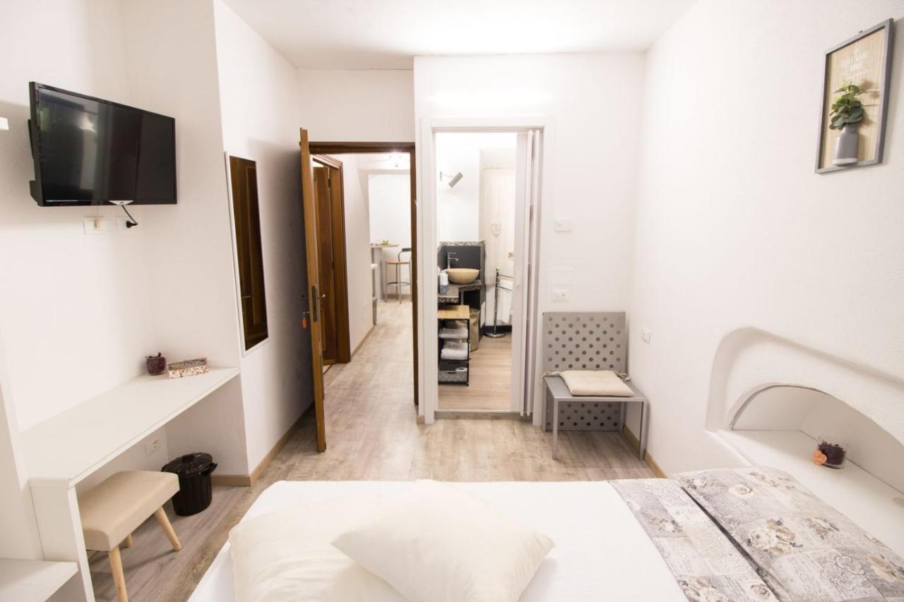 Loft & Espace Maison 1706 Lago Orta Borgomanero Zewnętrze zdjęcie